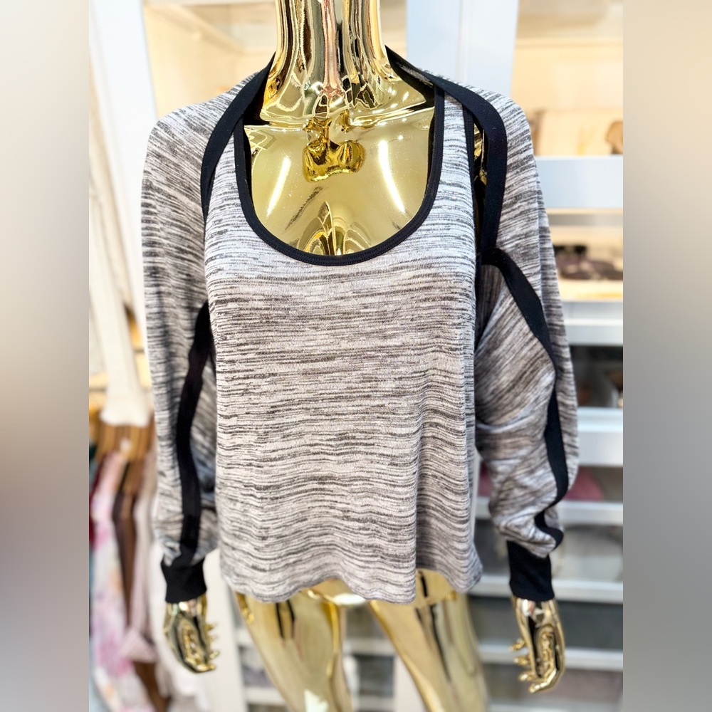 Cabi Heathered Gray Horizontal Shrug Black Trim Long Sleeve and Tank Top Set XS